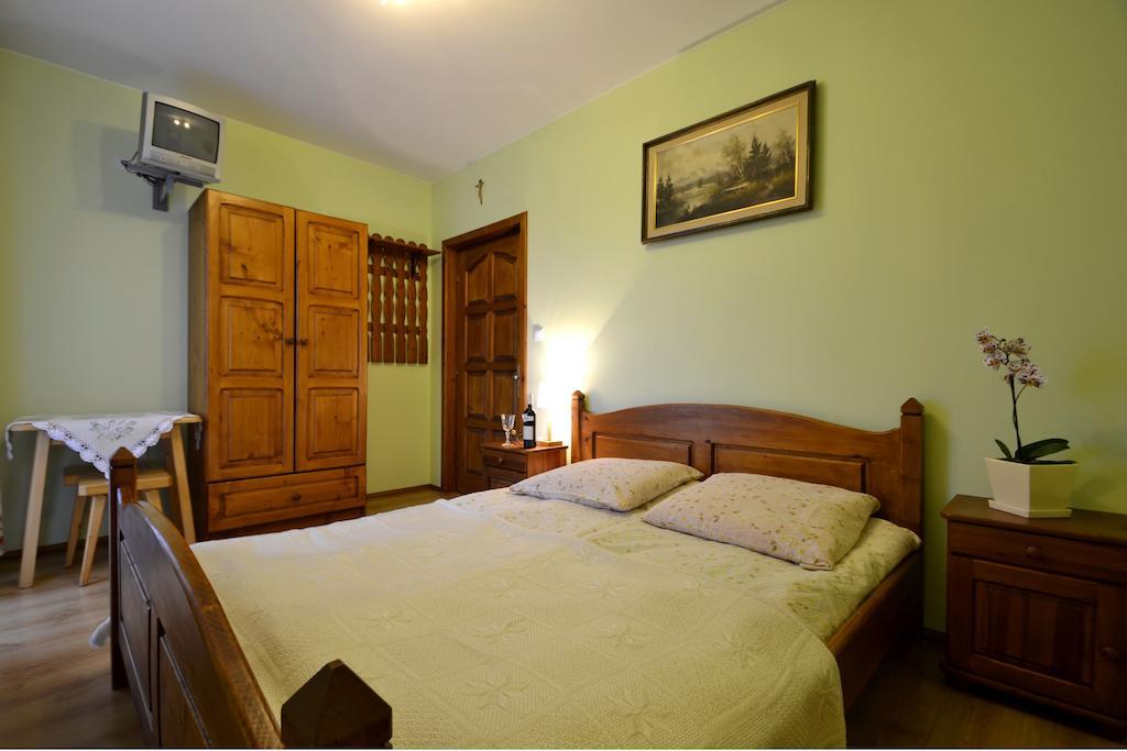 Michalowa Chata Poronin Zimmer foto